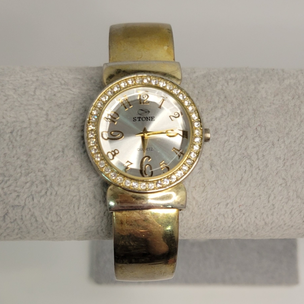 ▪︎Stone Women's Watch